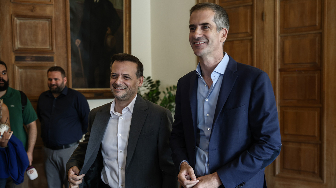 Καβγάς Δούκα με Μπακογιάννη για τα επεισόδια στα Εξάρχεια: «Παραδώσατε το λόφο Στρέφη σε έκνομους» - «Ψεύδεσαι»