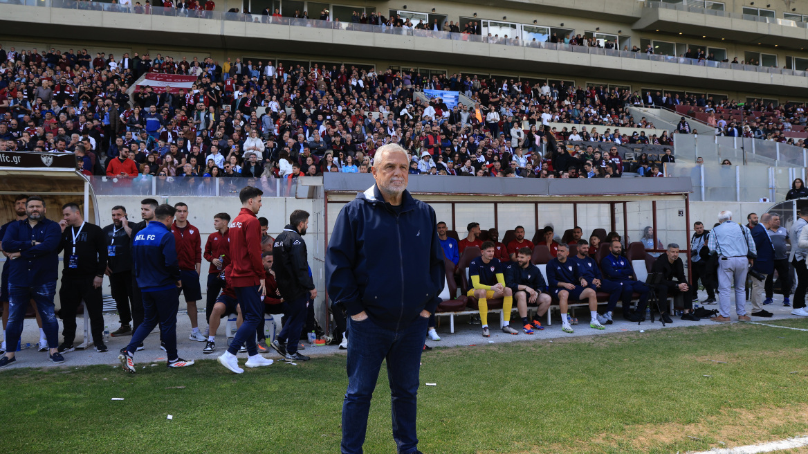 Ο Βοσνιάδης ανέβασε την ΑΕΛ στη Super League 1 αλλά δεν θα είναι στον πάγκο της τη νέα σεζόν