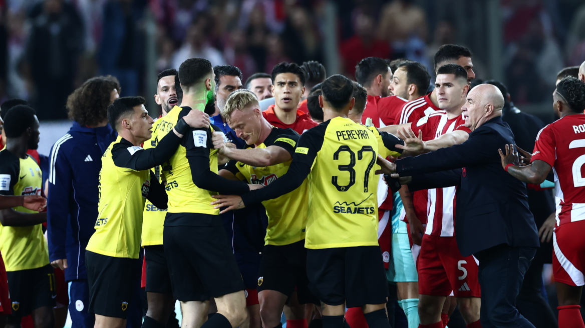 Τρεις παίκτες του Ολυμπιακού, πέντε παίκτες της ΑΕΚ και ο Αλμέιδα σε ακρόαση από τη ΔΕΑΒ