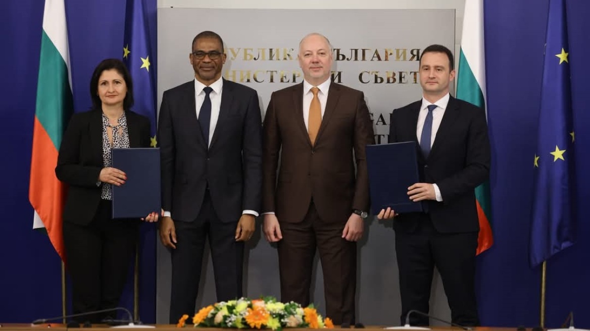 Βουλγαρία και Shell υπέγραψαν συμφωνία για εξερεύνηση πετρελαίου και φυσικού αερίου στη Μαύρη Θάλασσα