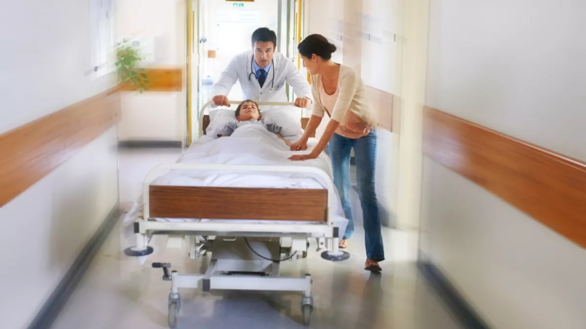 Άδωνις Γεωργιάδης: Γιατί δεν θα καταφέρει να μειώσει την αναμονή στα Επείγοντα