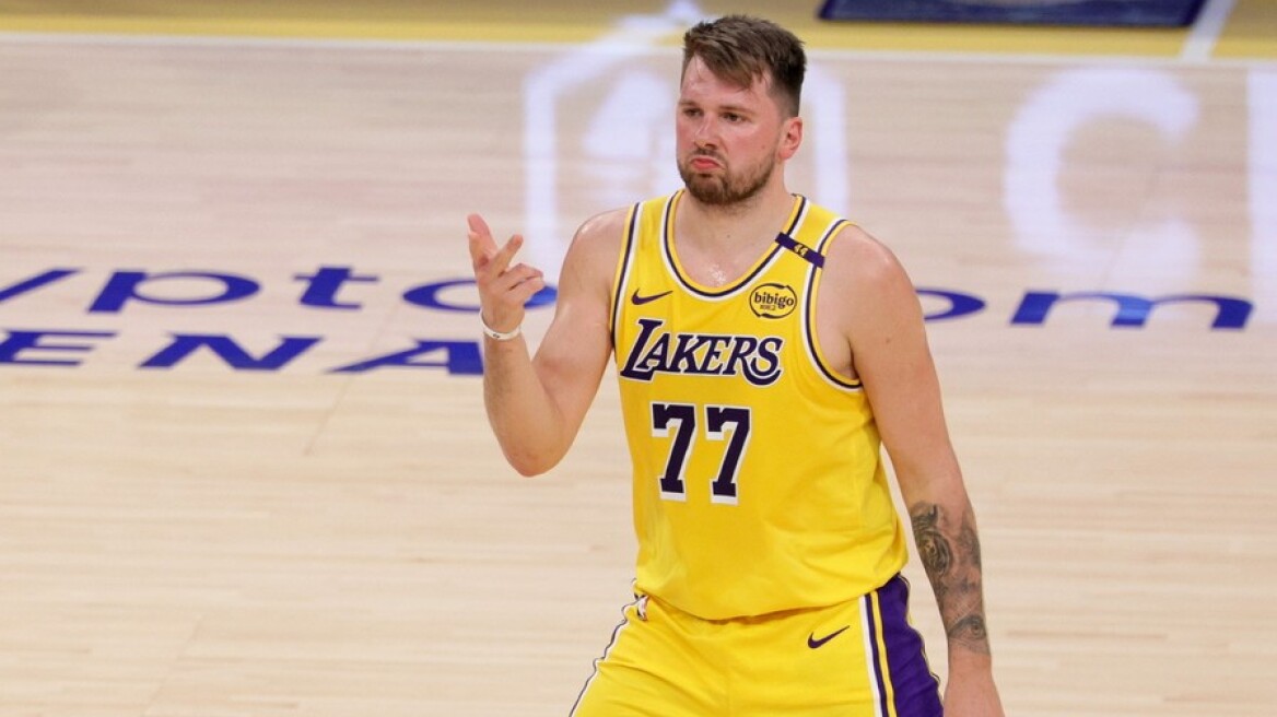Πρώτη σε πωλήσεις η φανέλα του Ντόντσιτς στο NBA - Εκτός δεκάδας ο Αντετοκούνμπο 
