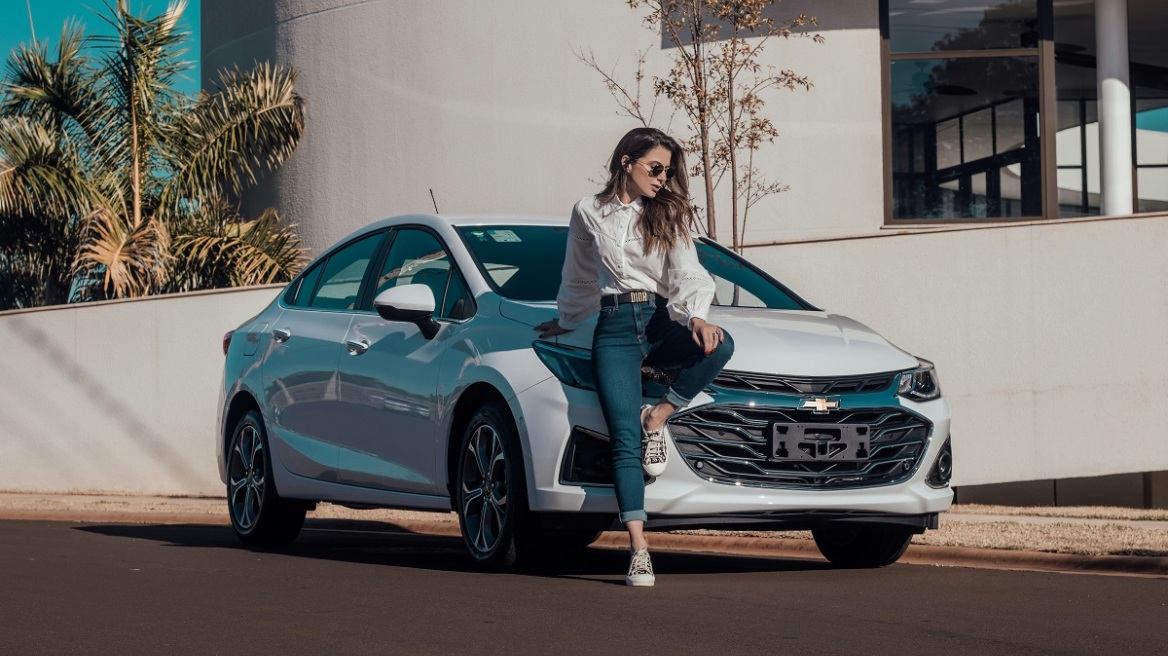 Γιατί ξοδεύουμε περισσότερα χρήματα από όσα βγάζουμε;