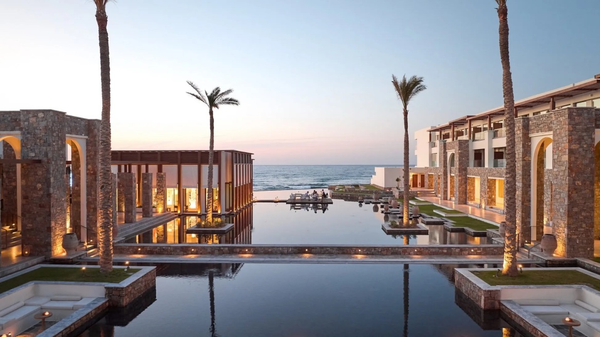 Πάσχα στο Amirandes της Grecotel: Ζωντανεύει τις παραδόσεις και απογειώνει τις αισθήσεις