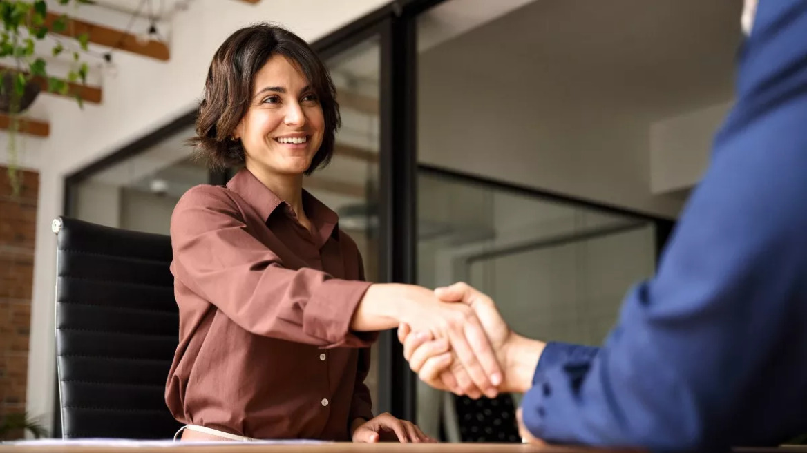 Θέλετε να ασφαλιστείτε; Τα κριτήρια για να επιλέξετε έξυπνα πρόγραμμα υγείας