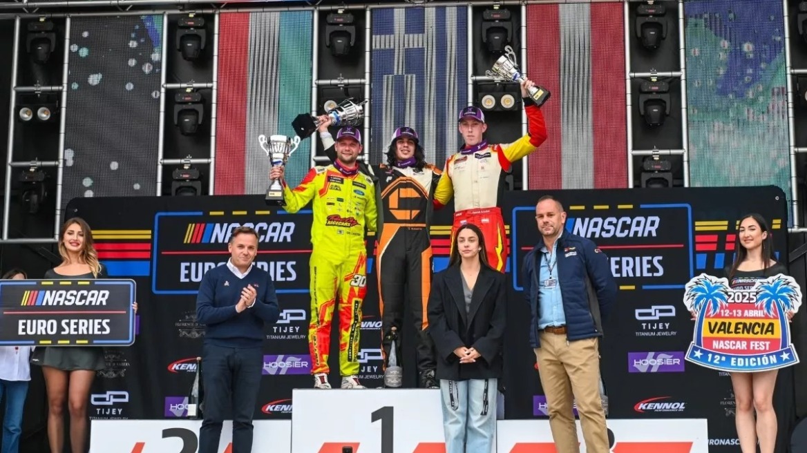 Ο ελληνικός εθνικός ύμνος για πρώτη φορά σε διεθνή αγώνα αυτοκινήτου! (+video)