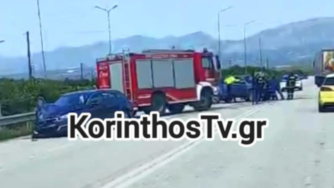 Σύγκρουση ΙΧ με αγροτικό στην Εθνική Οδό Άργους-Μυκηνών, δύο τραυματίες - Δείτε βίντεο
