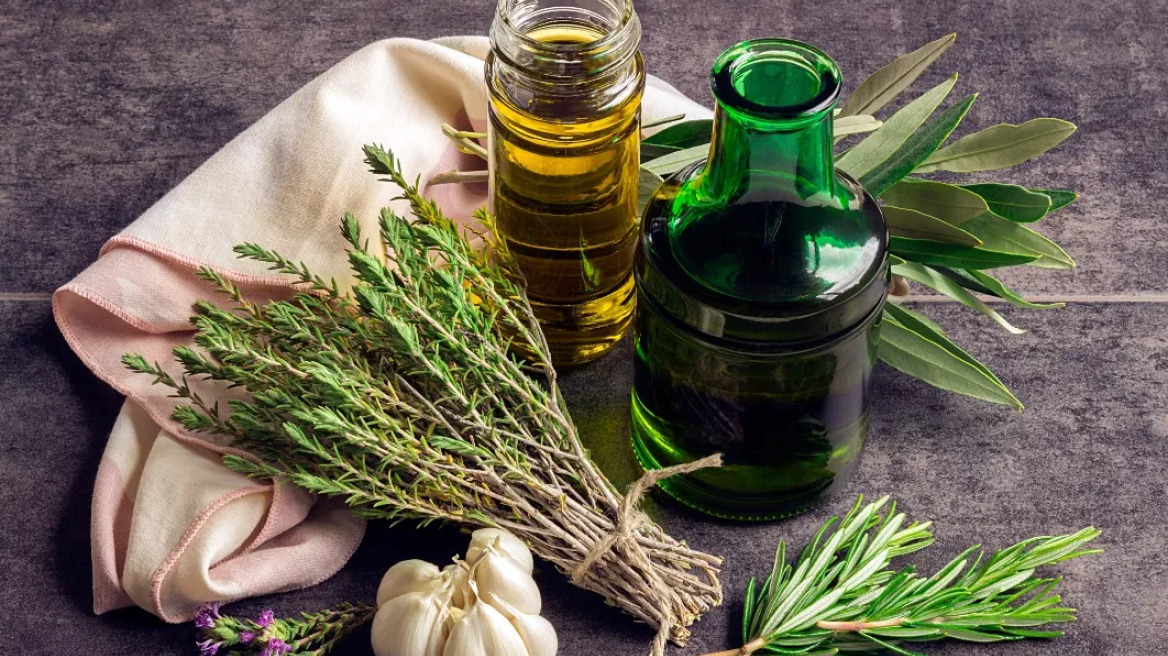 Έξι μεσογειακά φυτά που προστατεύουν την καρδιά, ρίχνουν πίεση και χοληστερόλη