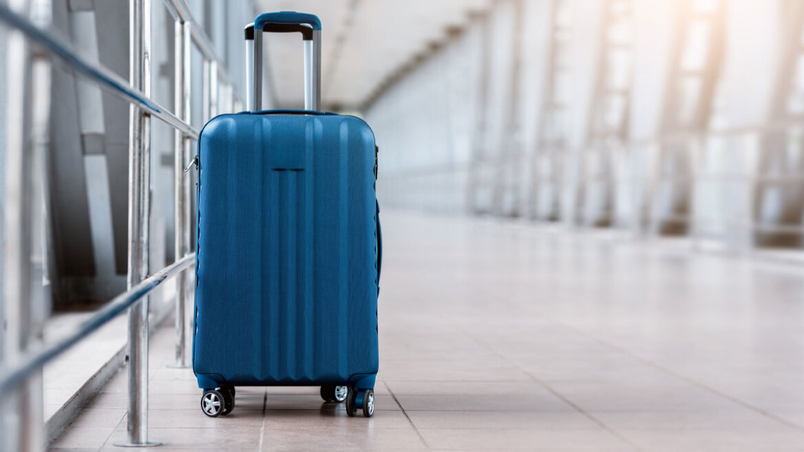 Σημαντική υπενθύμιση: Γιατί πρέπει να καθαρίζουμε τη βαλίτσα μας