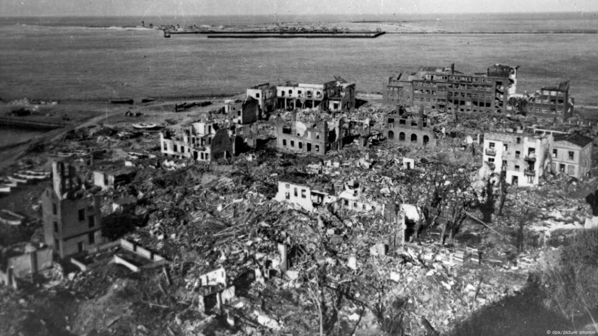 80 χρόνια από την μεγαλύτερη έκρηξη χωρίς πυρηνικά στην ιστορία: Όταν οι Βρετανοί ισοπέδωσαν το νησί Χέλγκολαντ