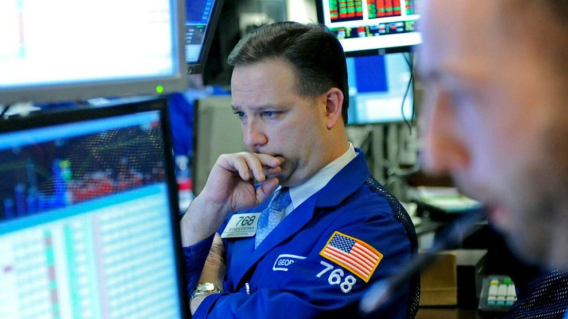 Δραματικό sell-off στη Wall Street – Ο Τραμπ αναζωπυρώνει τον εμπορικό πόλεμο ΗΠΑ–Κίνας
