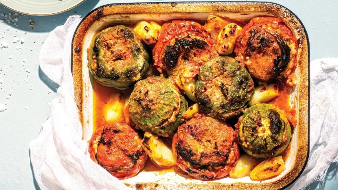 Γεμιστά: 18 συνταγές για το πιο αγαπημένο πιάτο