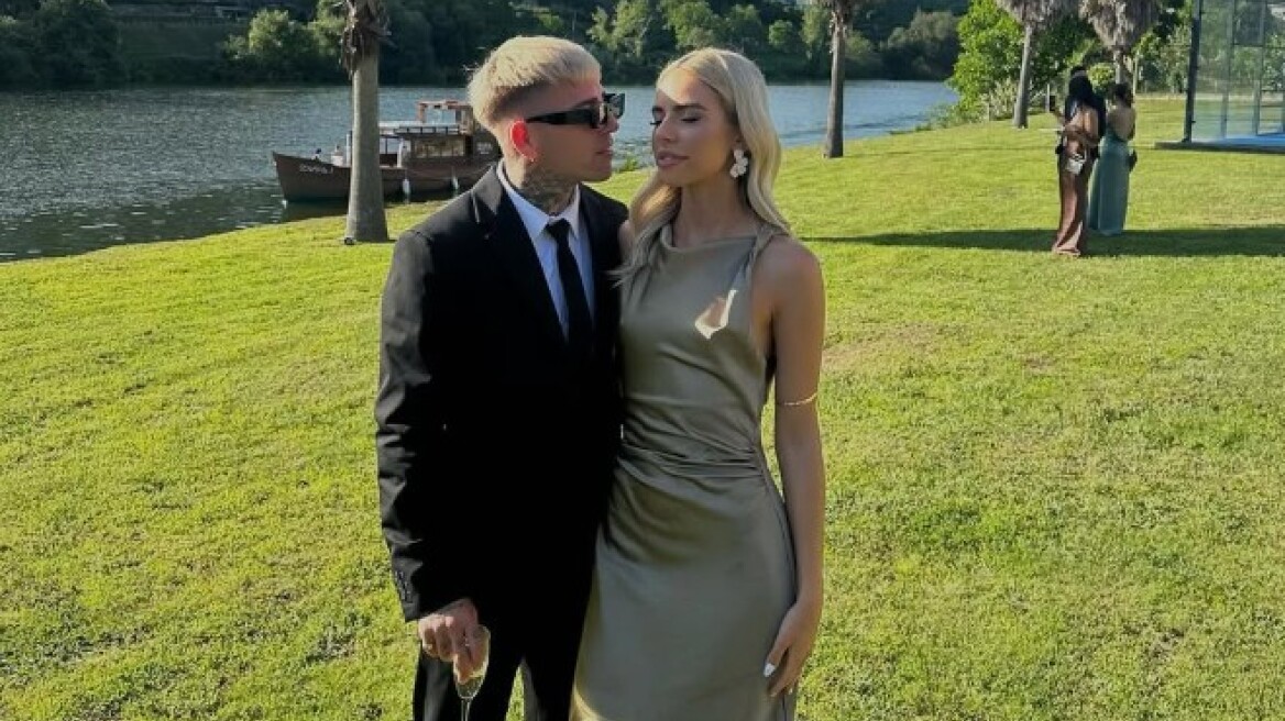 Ο Μπράντον Τόμας και η σύντροφός του φωτογραφήθηκαν λίγο πριν γίνουν γονείς - Φωτογραφίες 