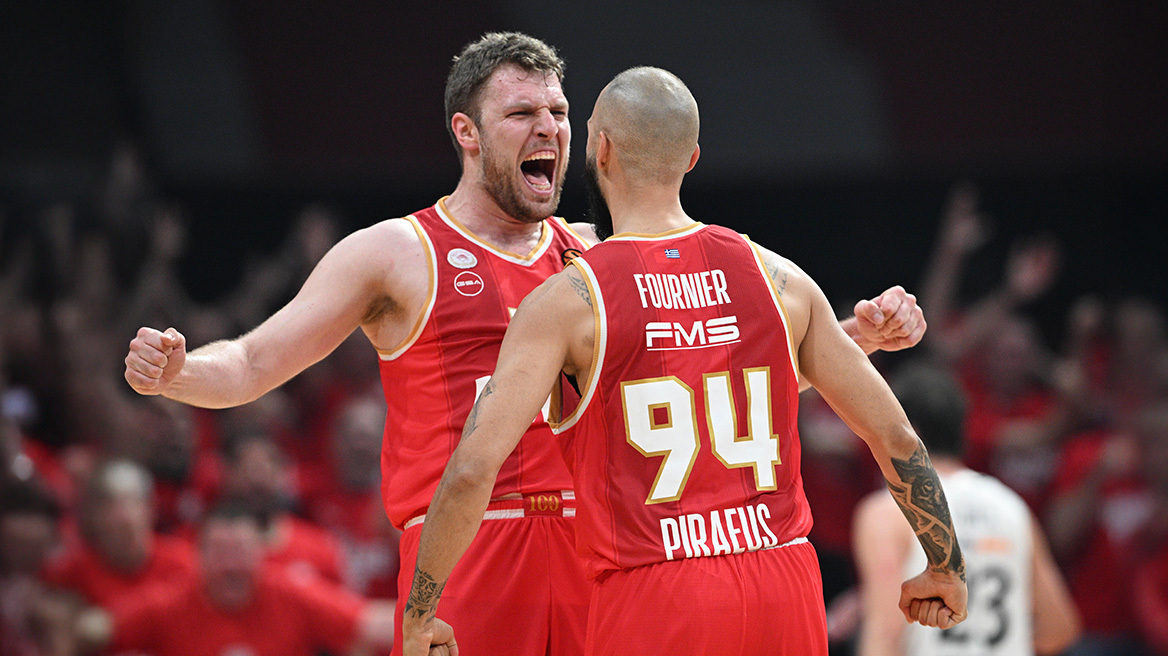 Με MVP τον Βεζένκοφ ο Ολυμπιακός 84-72 την Ρεάλ στο ΣΕΦ και δύο νίκες μακριά από το Final-4 - Βίντεο