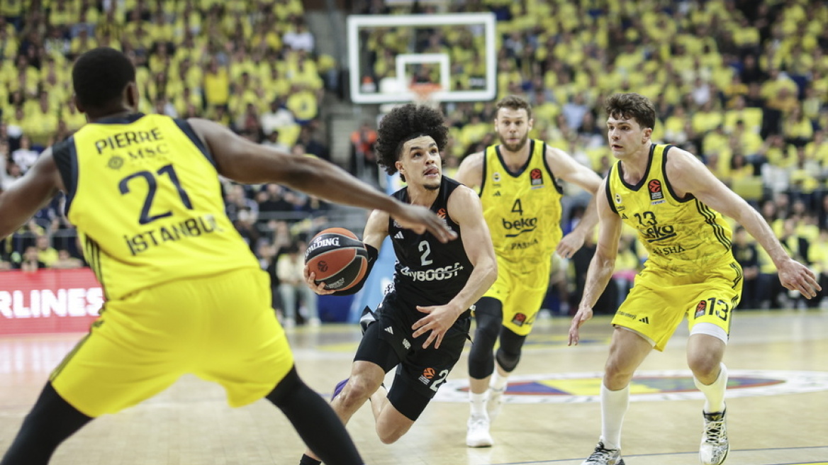 Με...περίπατο το 2-0 στα playoffs της Euroleague η Φενέρ, 89-72 την Παρί - Βίντεο 