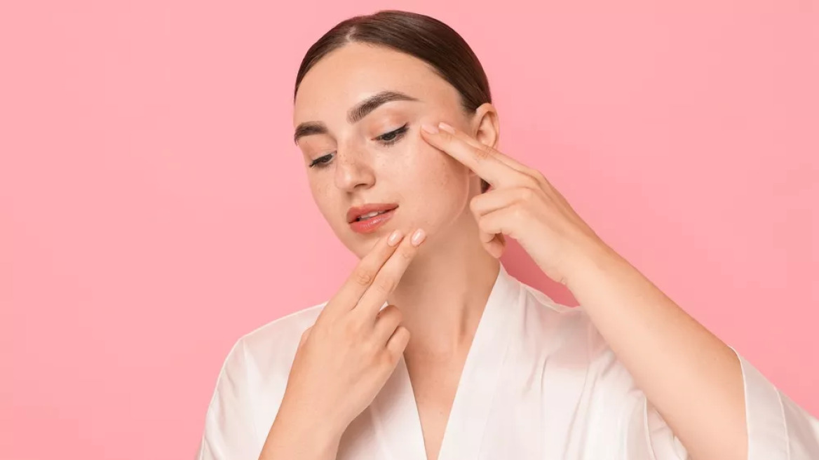 Ανακαλύψτε το mewing και τη σχέση του με τη face yoga – Το φυσικό δίδυμο για lifting και αντιγήρανση