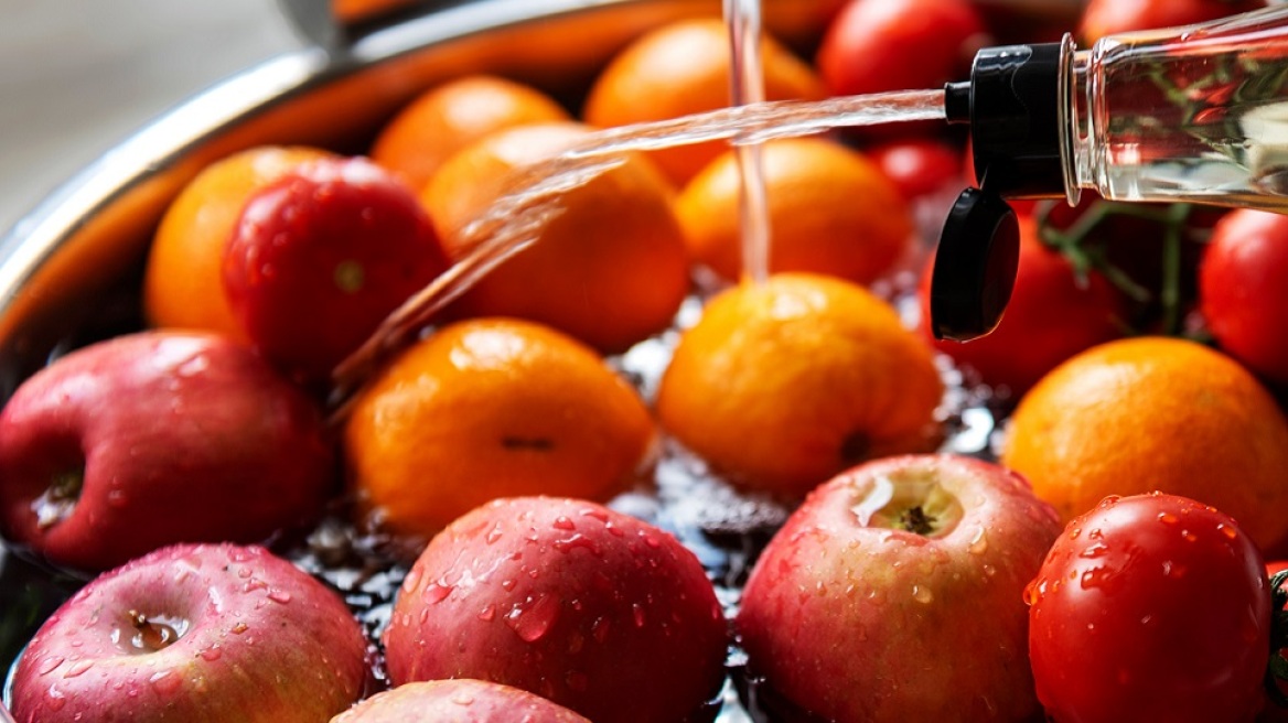 Πώς να πλένετε σωστά τα φρούτα για τα παιδιά σας