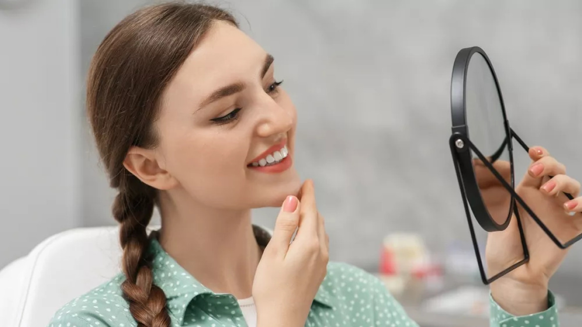 Ξεχάστε σφραγίσματα και εμφυτεύματα: Η νέα ανακάλυψη που αναγεννά τα δόντια με φυσικό τρόπο