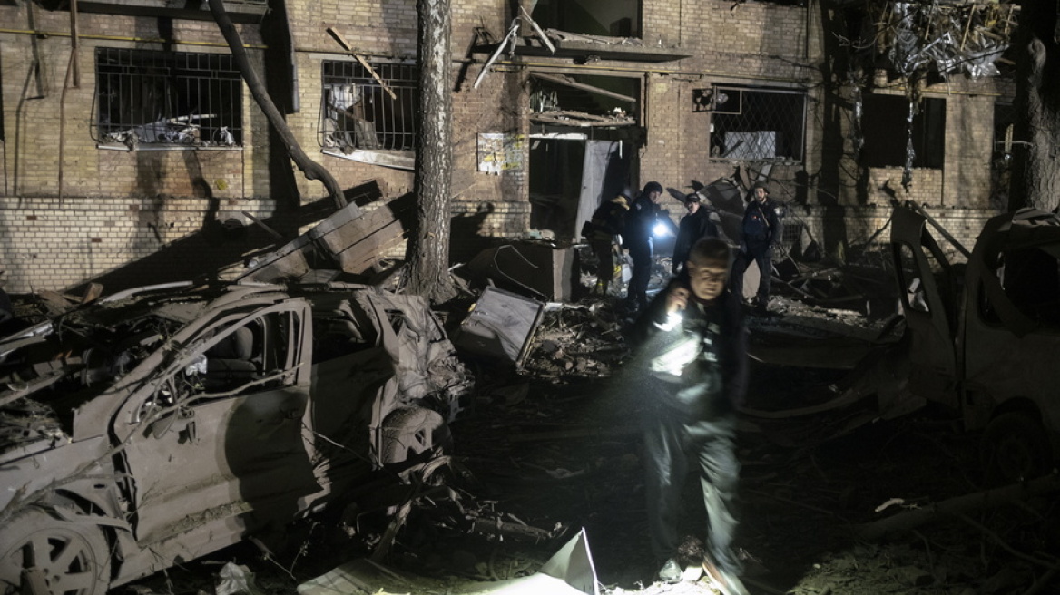 Η Μόσχα επιβεβαιώνει τα μαζικά πλήγματα στην Ουκρανία: Επετεύχθησαν όλοι οι στόχοι