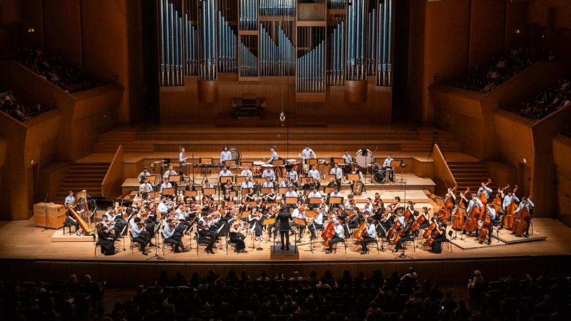 Ελληνική Συμφωνική Ορχήστρα Νέων: Συμπράττει με τον καταξιωμένο βιολονίστα Noah Bendix-Balgle στο Μέγαρο Μουσικής Αθηνών