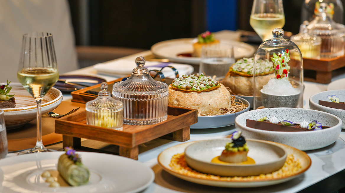 Tudor Hall: Σοβαρή εμπειρία υψηλής γαστρονομίας και κλασσικής πολυτέλειας