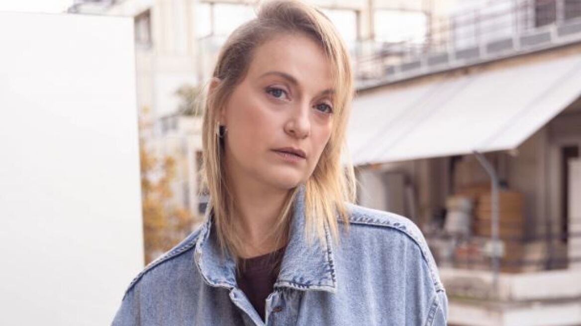 Λένα Δροσάκη: Γράφει για αυτοκίνητο που την παρέσυρε και την εγκατέλειψε