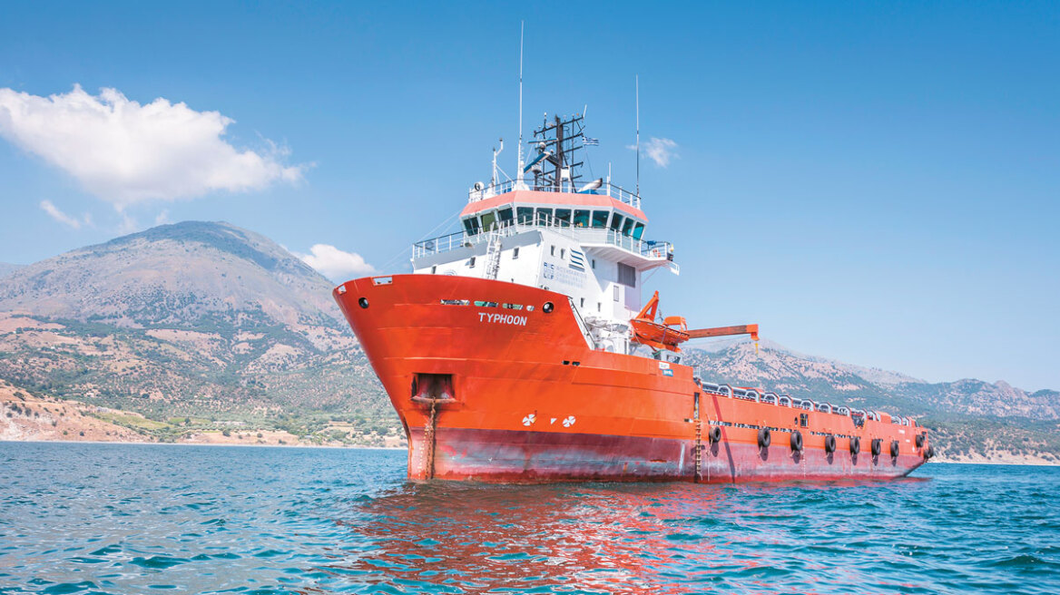 Project Typhoon: Έξι χρόνια καθαρίζουν όλες τις ακτές της Ελλάδoς