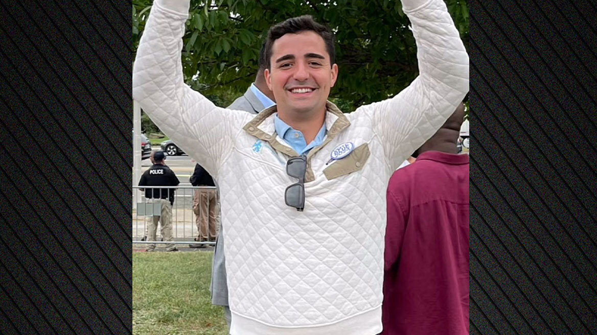 Πυκνώνει το μυστήριο για την εξαφάνιση του ομογενή στο Λονγκ Άιλαντ -  Οι έρευνες επικεντρώνονται στο νερό, λέει η μητέρα του 