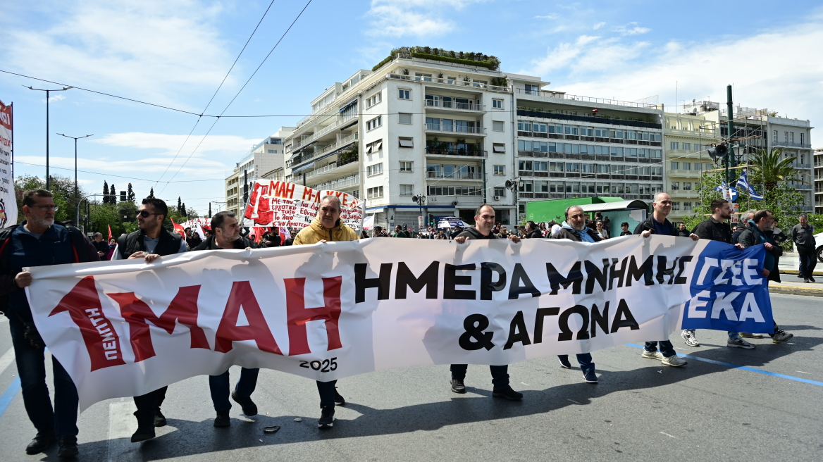 Άνοιξαν οι δρόμοι και οι σταθμοί του μετρό Σύνταγμα και Πανεπιστήμιο