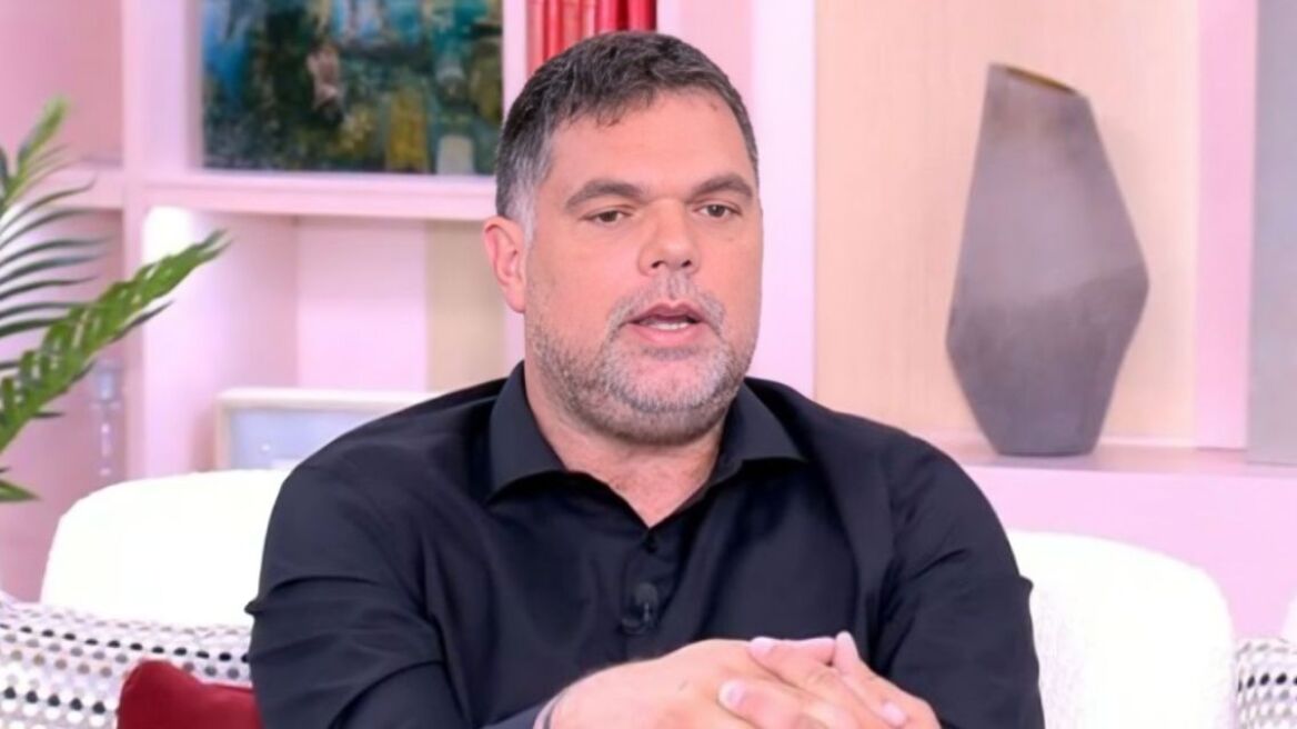 Δημήτρης Παπανικολάου: Η κόρη μου για πολλά χρόνια ένιωθε αποκομμένη, απελευθερώθηκε όταν της είπαμε ότι είναι στο φάσμα αυτισμού