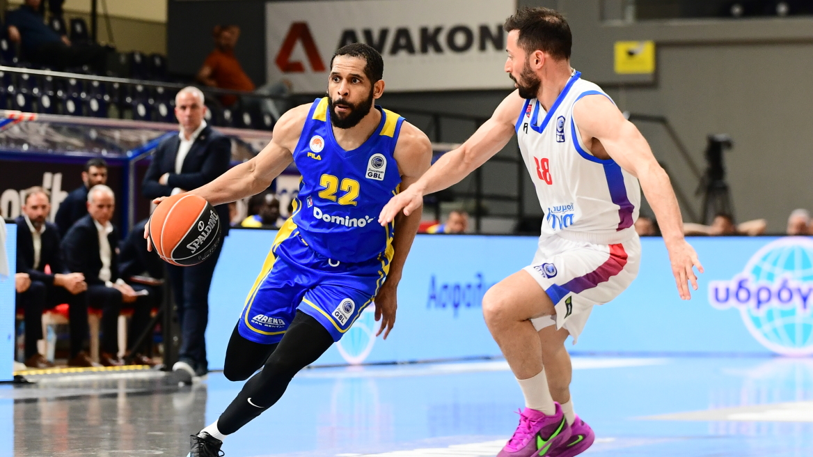 Πανιώνιος - Περιστέρι 102-93: Οι «κυανέρυθροι» πήραν τη νίκη και θα παλέψουν με τον ΠΑΟΚ για την έκτη θέση - Βίντεο