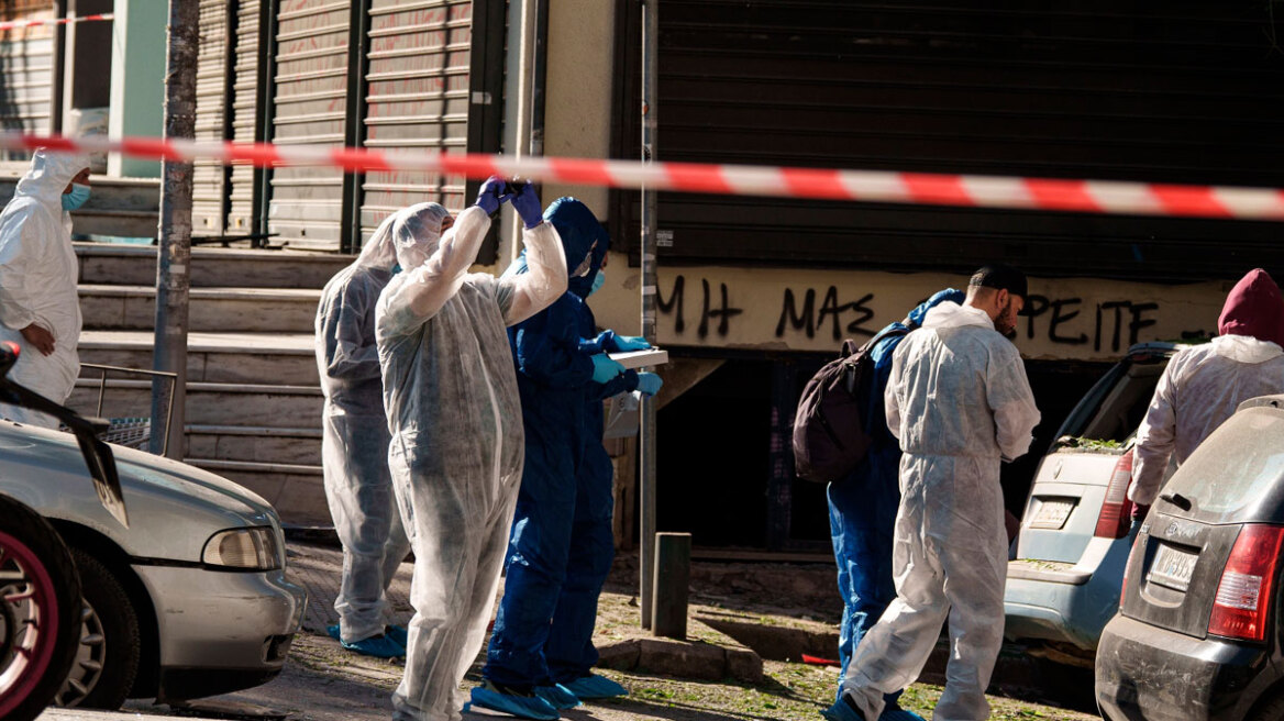 Έκρηξη στη Θεσσαλονίκη: Ποια είναι η γυναίκα που σκοτώθηκε  - Βίντεο λίγα λεπτά μετά το συμβάν