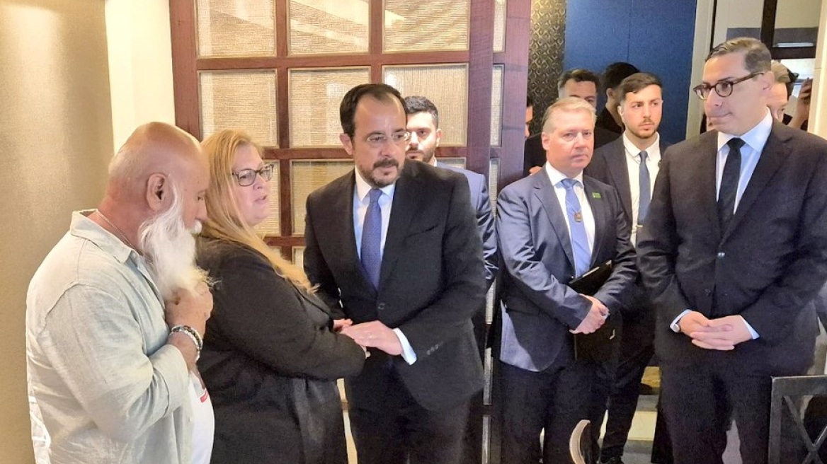 Με συγγενείς ομήρων της Χαμάς συναντήθηκε ο Νίκος Χριστοδουλίδης στην Ιερουσαλήμ