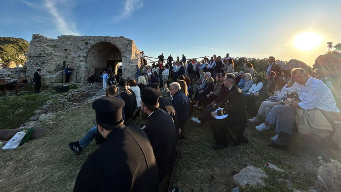 Λίνα Μενδώνη: To Κάστρο του Παπαδιαμάντη συνδέει σήμερα το παρελθόν με το μέλλον της Σκιάθου