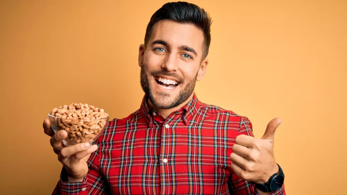 Ήταν αλλεργικός στα φιστίκια, αλλά τώρα τα τρώει άφοβα στο πρωινό – Η ιστορία του Chris