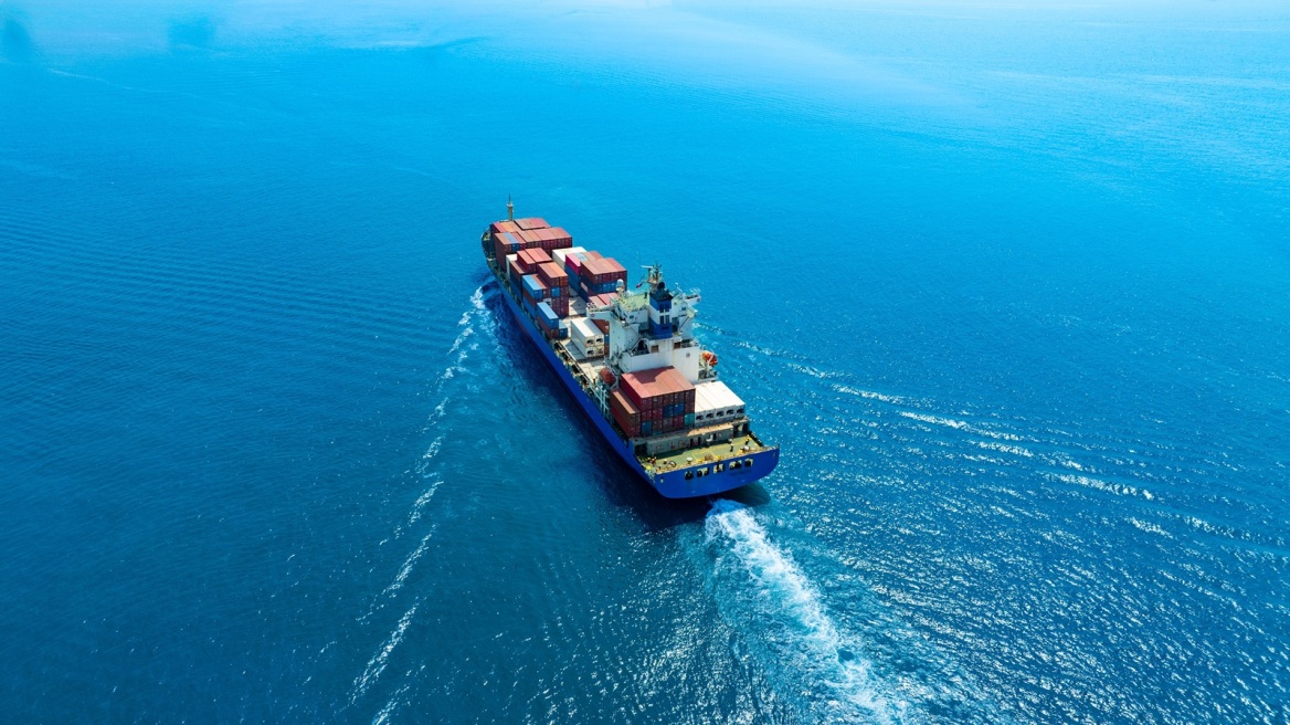 Bloomberg: Αντεπίθεση Βρυξελλών με δασμούς €100 δισ. σε αμερικανικά προϊόντα εάν αποτύχουν οι συνομιλίες με τις ΗΠΑ