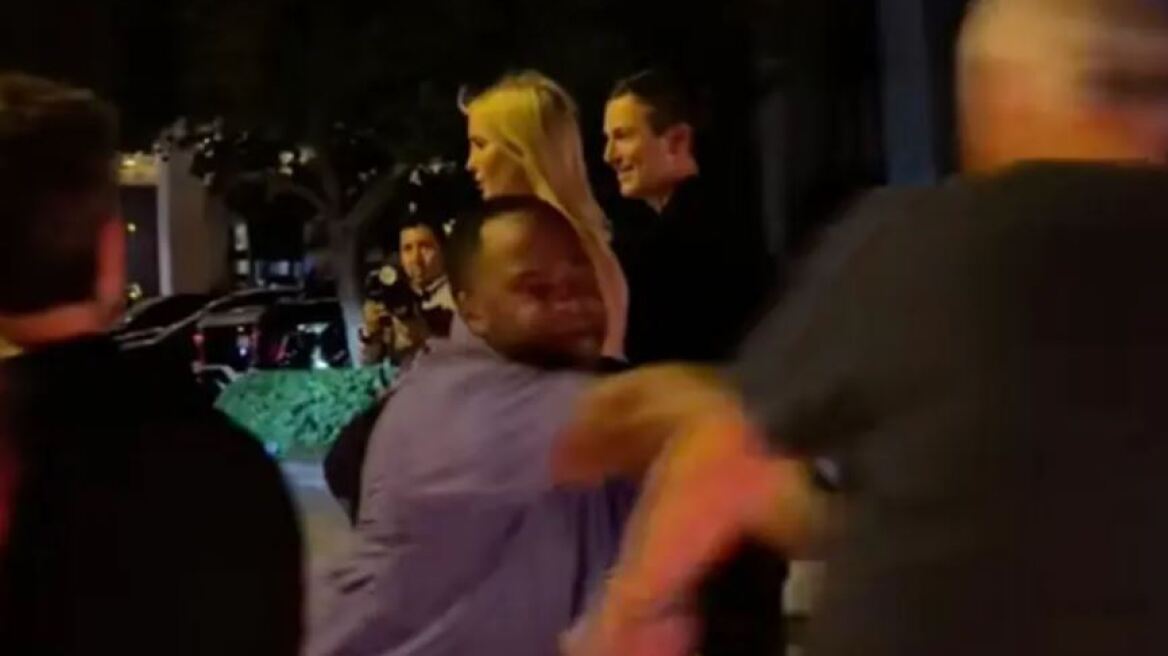 Ιβάνκα Τραμπ: Άνδρας προσπάθησε να την πλησιάσει και τον έσπρωξε ο σωματοφύλακάς της