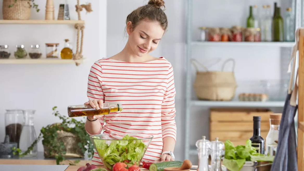 Η Νο1 διατροφή που δυναμώνει τα οστά και διώχνει τον κίνδυνο της οστεοπόρωσης