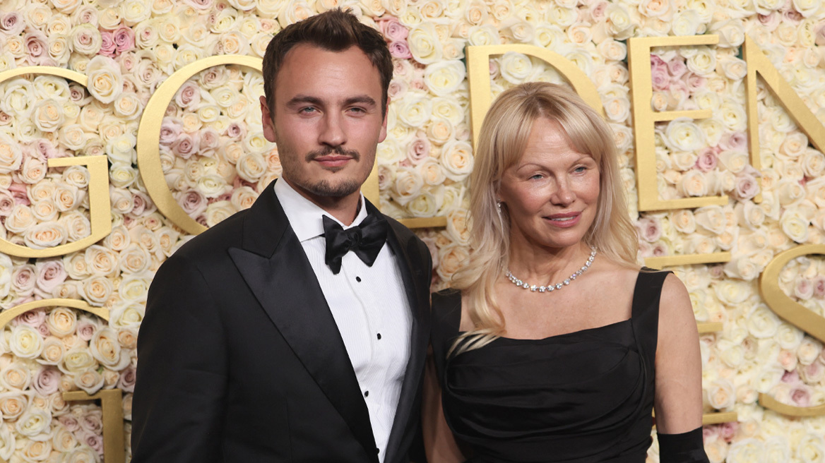 Μπράντον Τόμας Λι: Ποιος είναι ο 28χρονος γιος της Πάμελα Άντερσον που τη συνόδευσε στο Met Gala