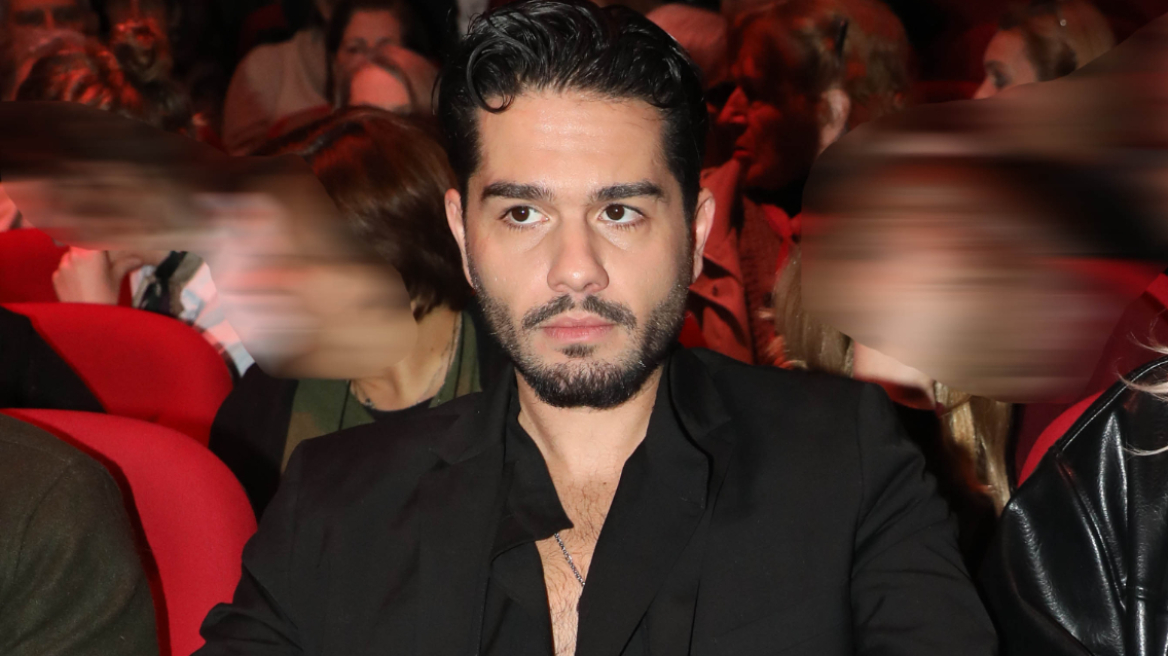 Χρήστος Μάστορας: «Καληνύχτα Κεμάλ, αυτός ο κόσμος δεν θα αλλάξει ποτέ» απαντά μετά τις αντιδράσεις για τη συναυλία στη Χειμάρρα