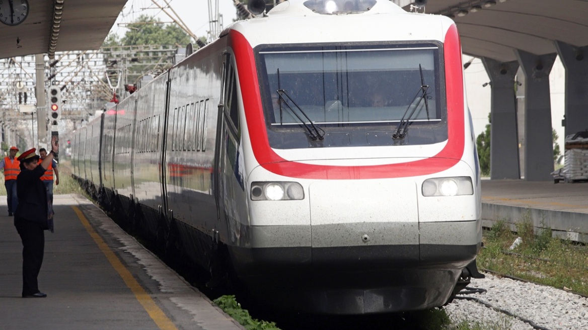 Απολύθηκε φύλακας του ΟΣΕ λόγω... κοπάνας