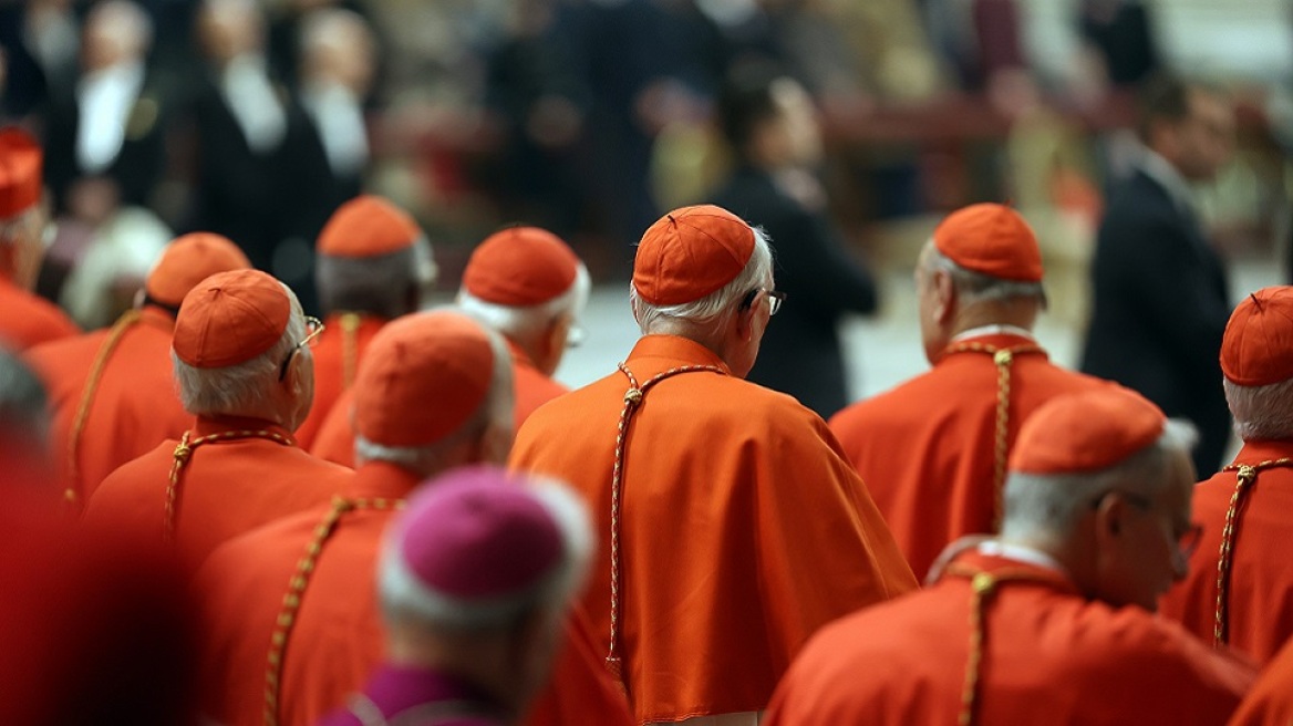 Γιατί οι καρδινάλιοι απαγορεύεται να τρώνε ραβιόλι κατά τη διάρκεια του Kονκλαβίου;
