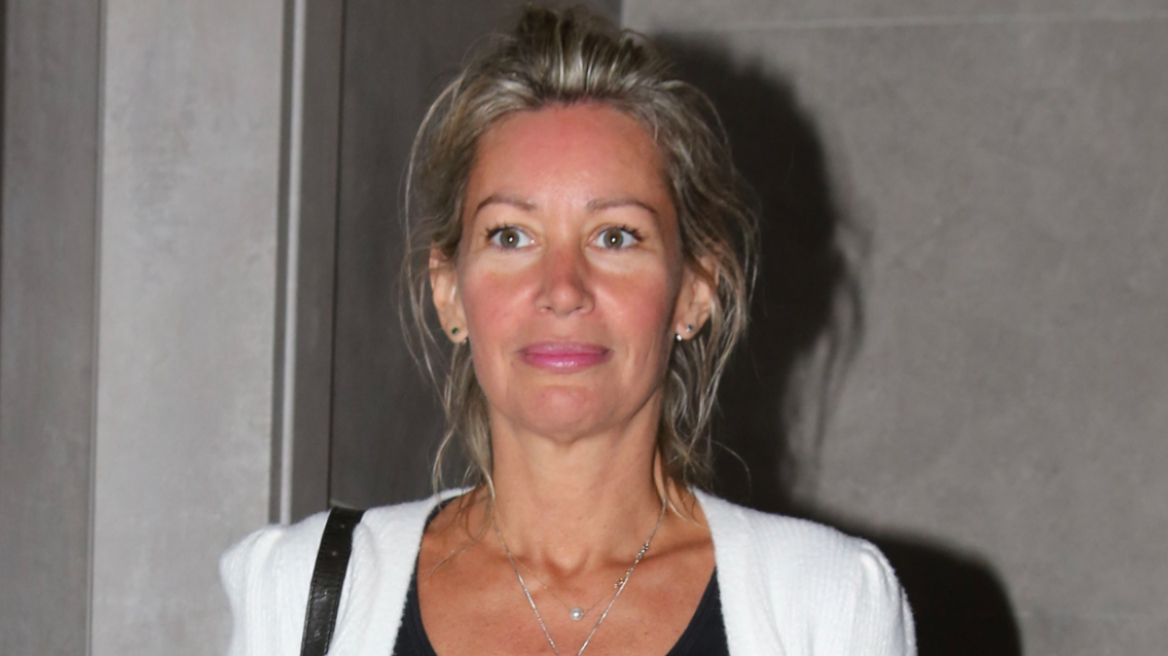 Άριελ Κωνσταντινίδη για το διαζύγιό της: Η οικογένειά μου πλέον είναι τα παιδιά μου, οι γάτες και οι φίλοι μου