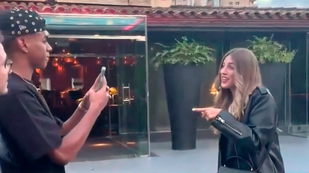 Λαμίν Γιαμάλ: Τουρίστριες του ζήτησαν να τις βγάλει φωτογραφία χωρίς να ξέρουν ποιος είναι - Δείτε βίντεο