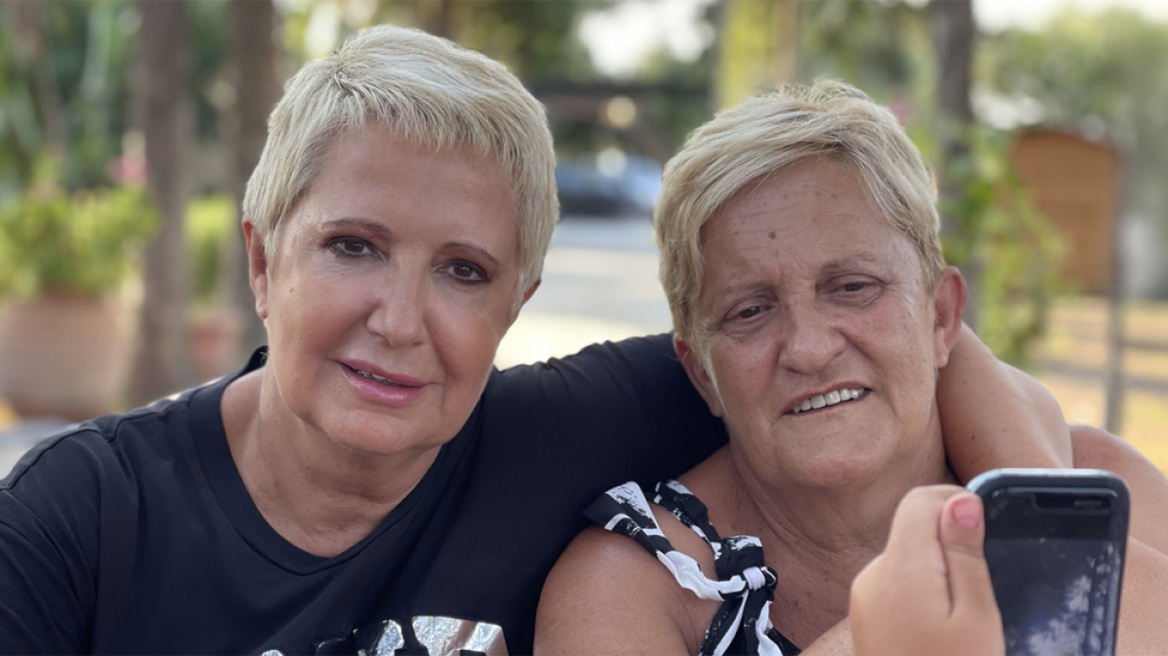 Χριστίνα Κοραή: Η αδελφή μου έκανε δωρεά οργάνων και έσωσε 4 ζωές και η  εκκλησία δεν δέχεται να της κάνει κηδεία
