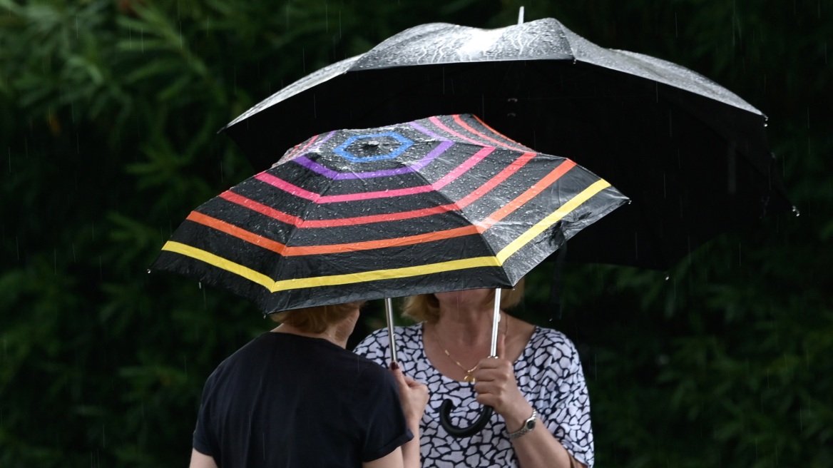 Καιρός: Με θερμοκρασίες ως 4 βαθμούς Κελσίου κάτω από τα κανονικά ξεκινά η εβδομάδα - Βροχές κατά τόπους μέχρι το επόμενο Σάββατο