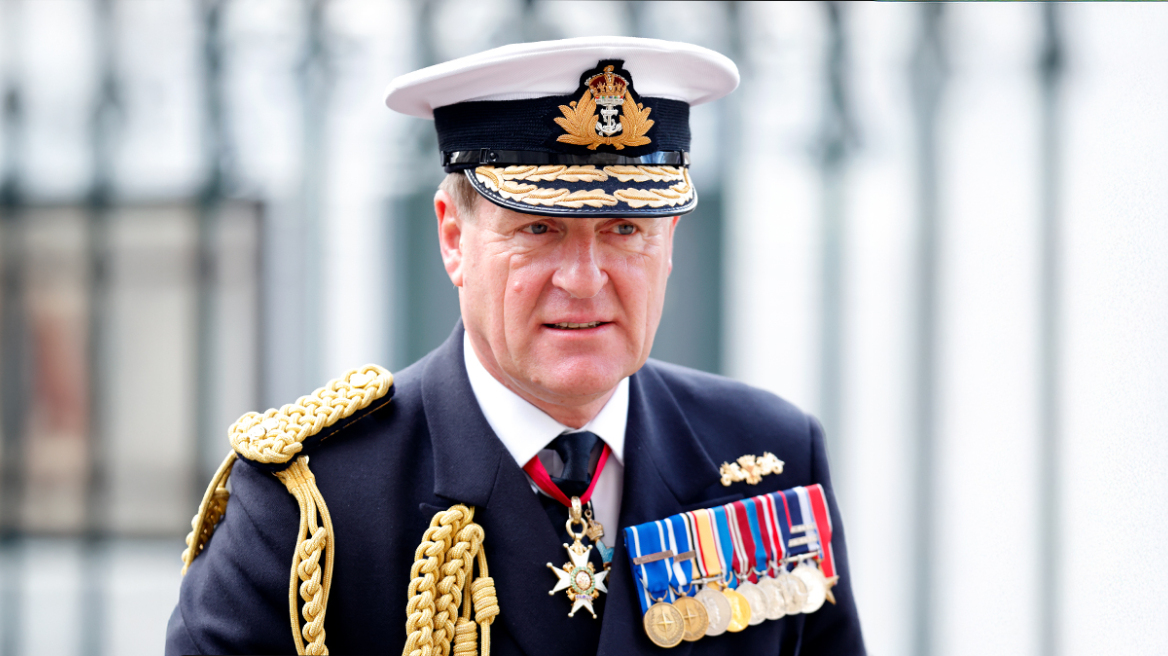 Βρετανία: Η σύγκρουση στην ηγεσία του στρατεύματος που έφερε την αποκάλυψη για την ερωτική σχέση του αρχηγού του Πολεμικού Ναυτικού