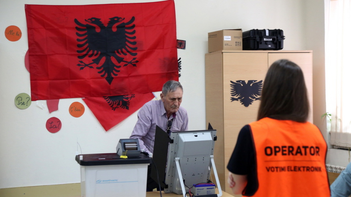 Εκλογές στην Αλβανία: Κυριαρχία Ράμα με 51,8% δίνουν τα exit poll