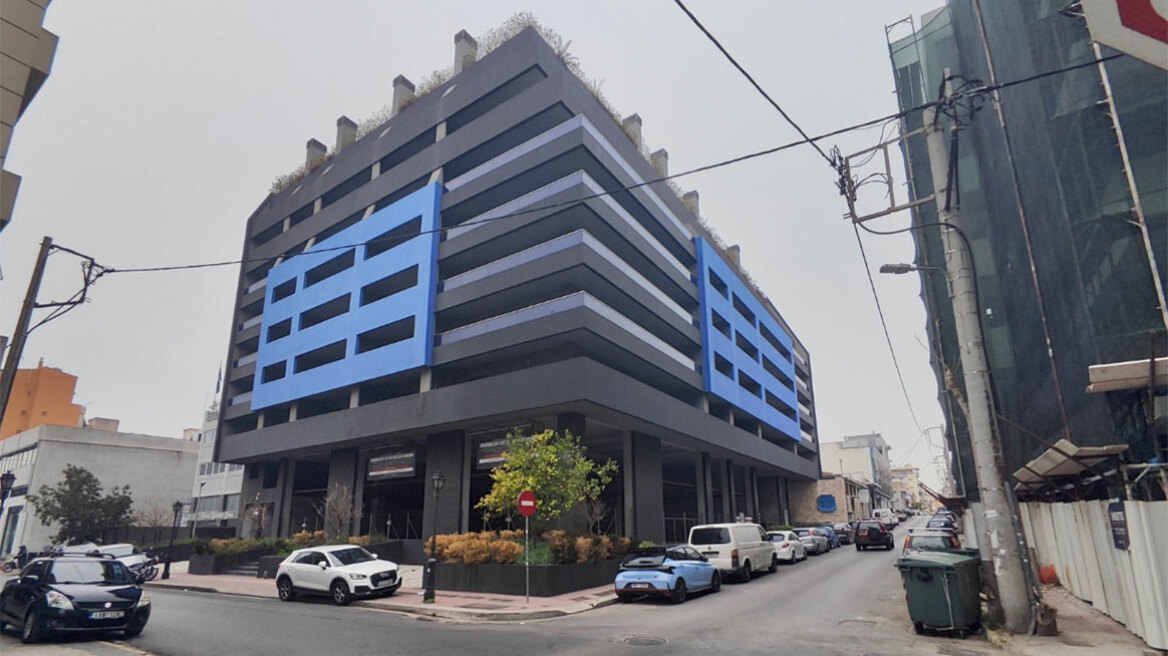 Πλειστηριασμοί: Ο «Pharos» του Πειραιά, ο Παζαρόπουλος και ένας ιστορικός «Ταΰγετος»