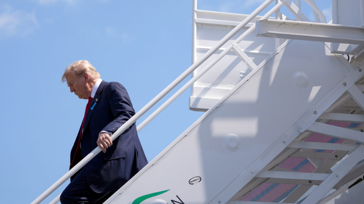 Αντιδράσεις για το αεροπλάνο «ιπτάμενο παλάτι» που προσφέρει το Κατάρ ως δώρο για επίσημη χρήση από τον Τραμπ